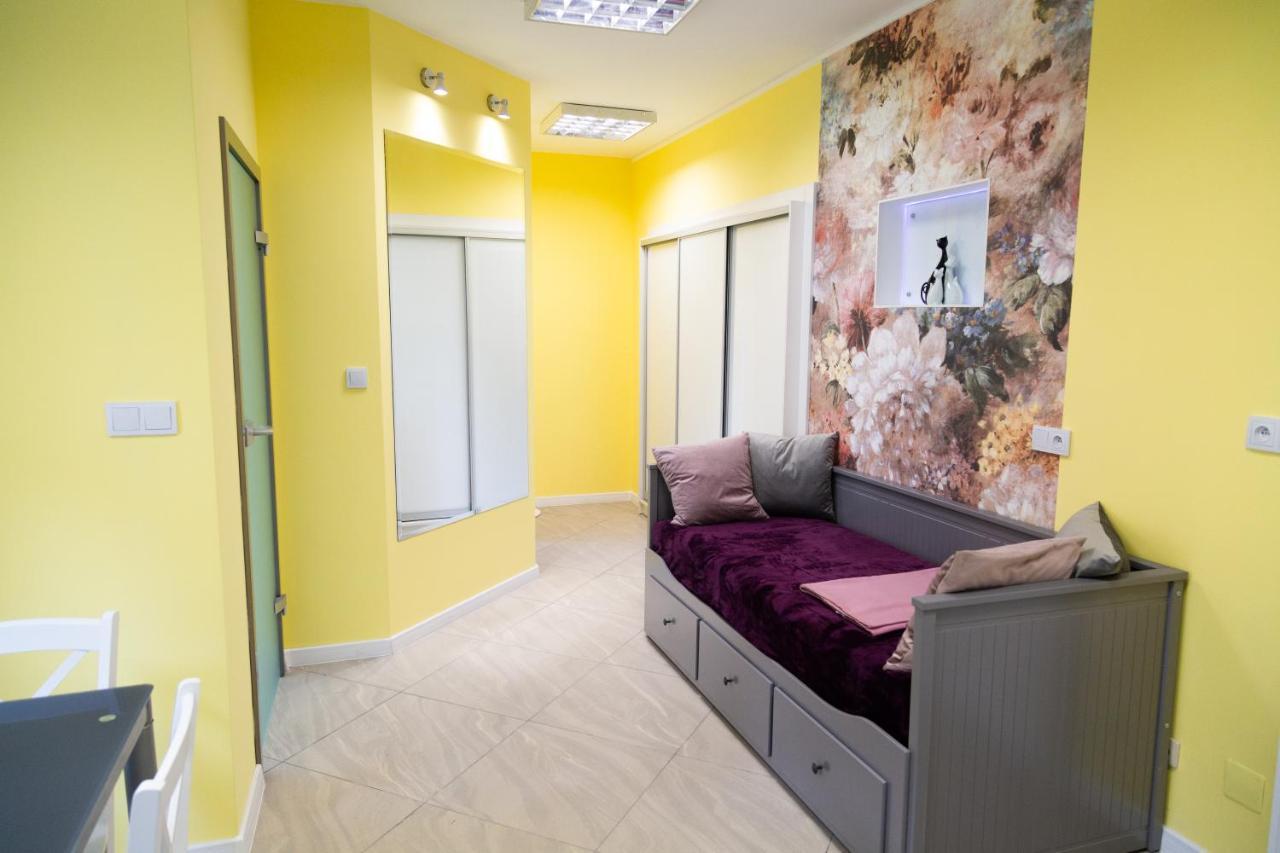 Apartament Przy Rynku Ostrowiec Świętokrzyski Buitenkant foto