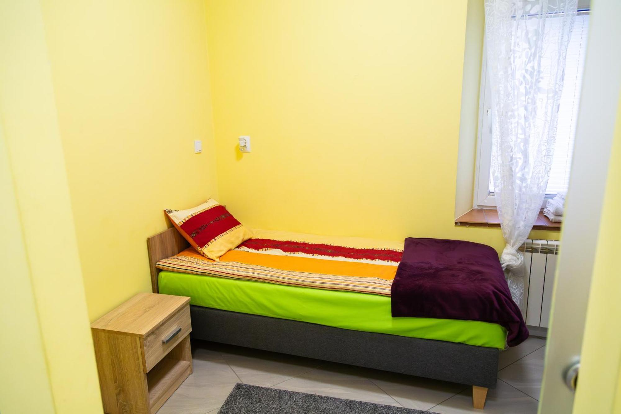 Apartament Przy Rynku Ostrowiec Świętokrzyski Buitenkant foto